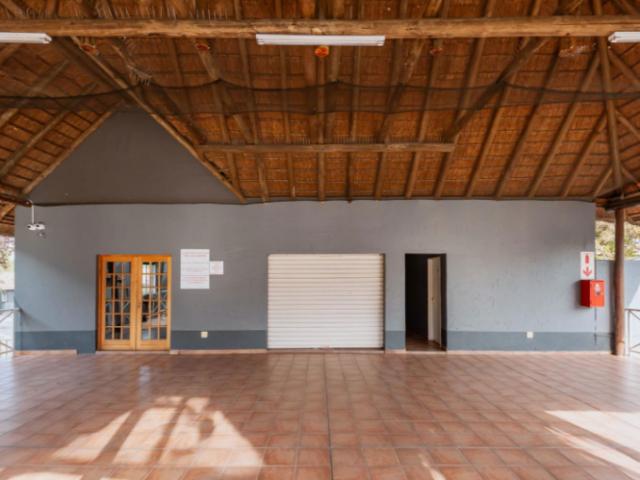 3 Bedroom Townhouse For Sale in Greenstone Hill