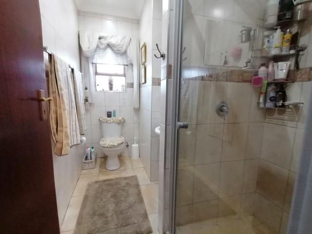 3 Bedroom Townhouse For Sale in Heidelberg Central