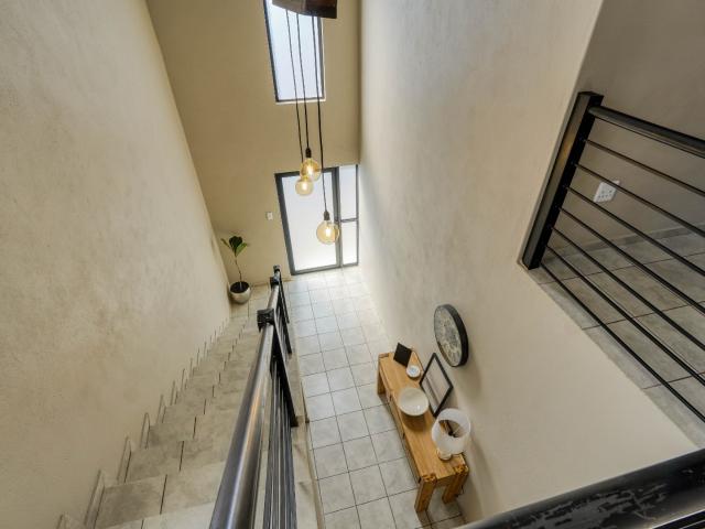 3 Bedroom Townhouse For Sale in Hennopspark