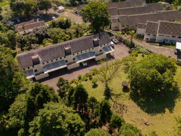 3 Bedroom Townhouse For Sale in Hillcrest Central