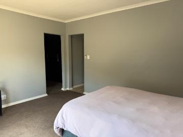 3 Bedroom Townhouse For Sale in Hoeveld Park