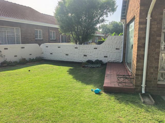 3 Bedroom Townhouse For Sale in Homestead