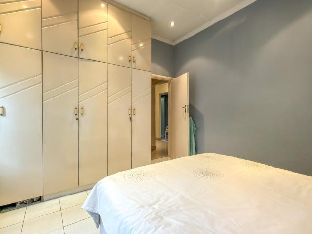 3 Bedroom Townhouse For Sale in Kenville