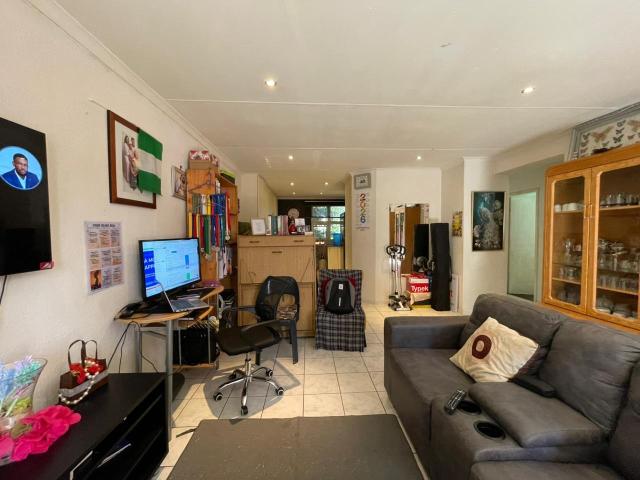 3 Bedroom Townhouse For Sale in Kibler Park