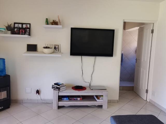 3 Bedroom Townhouse For Sale in Kidds Beach