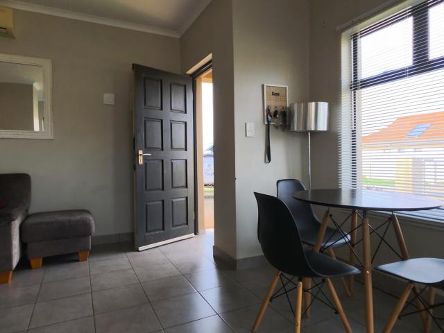 3 Bedroom Townhouse For Sale in Kidds Beach