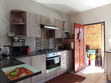 Castleview, City of Ekurhuleni Metropolitan Municipality, Gauteng, South Africa