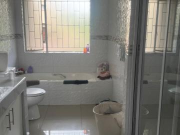 3 Bedroom Townhouse For Sale in Lyndhurst