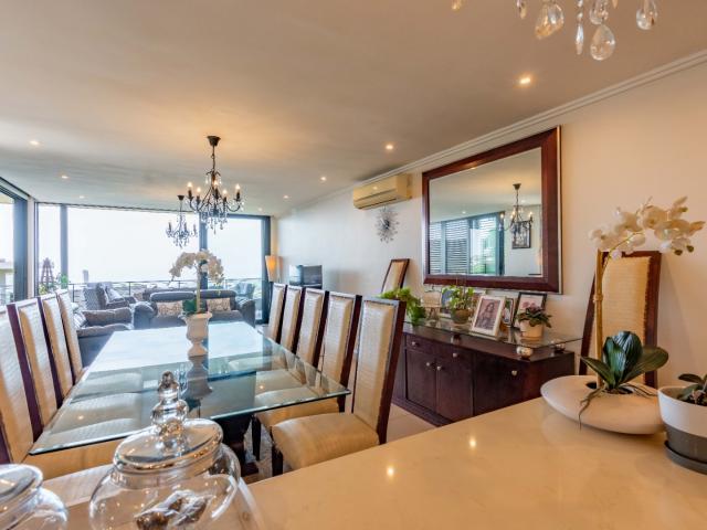 3 Bedroom Townhouse For Sale in La Lucia Ridge
