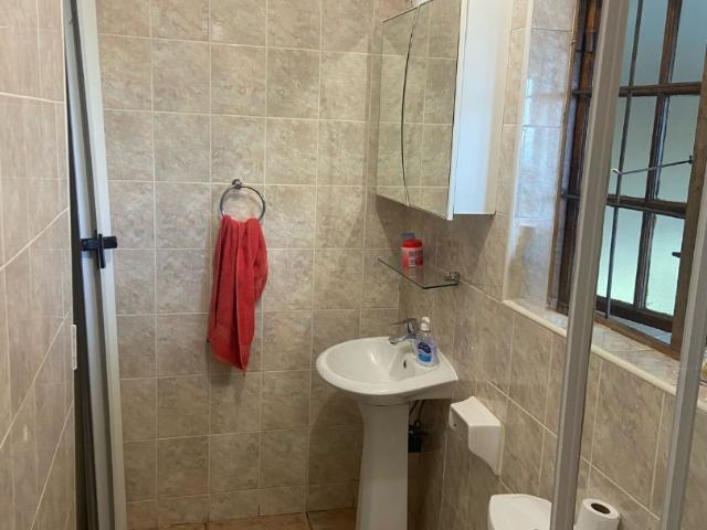 3 Bedroom Townhouse For Sale in Lincoln Meade