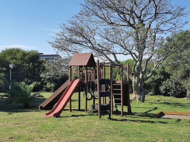 3 Bedroom Townhouse For Sale in Lovemore Park