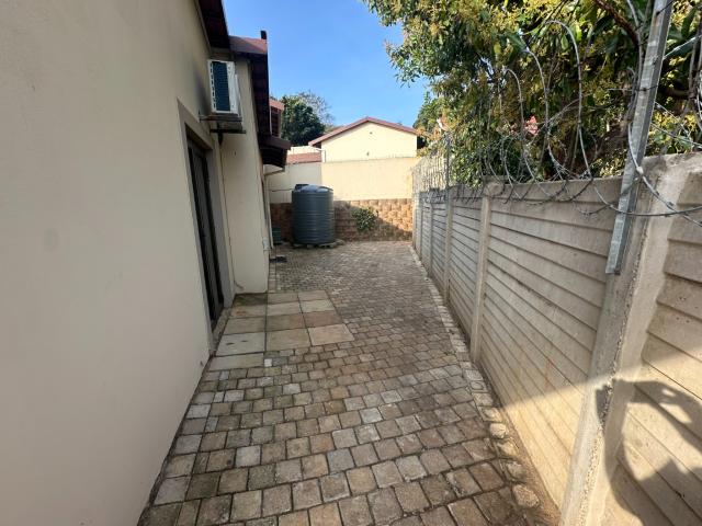 3 Bedroom Townhouse For Sale in Park Hill