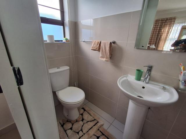 3 Bedroom Townhouse For Sale in Parkrand