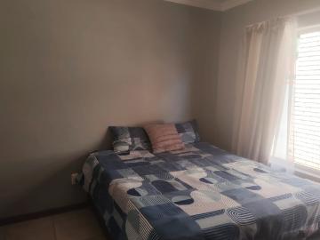 3 Bedroom Townhouse For Sale in Pentagon Park