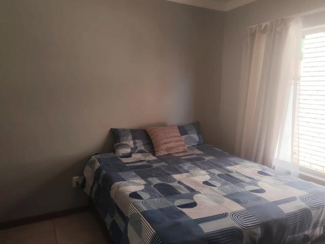 3 Bedroom Townhouse For Sale in Pentagon Park
