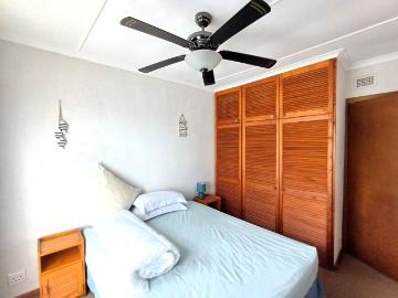 3 Bedroom Townhouse For Sale in Port Edward