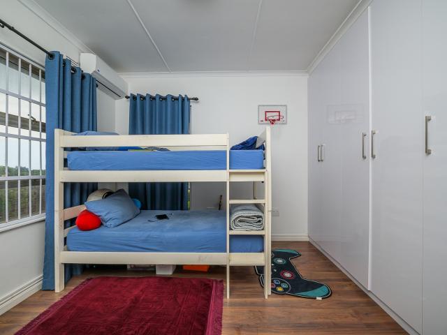 3 Bedroom Townhouse For Sale in Prospect Hall