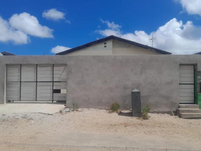 3 Bedroom Townhouse For Sale in Protea Park