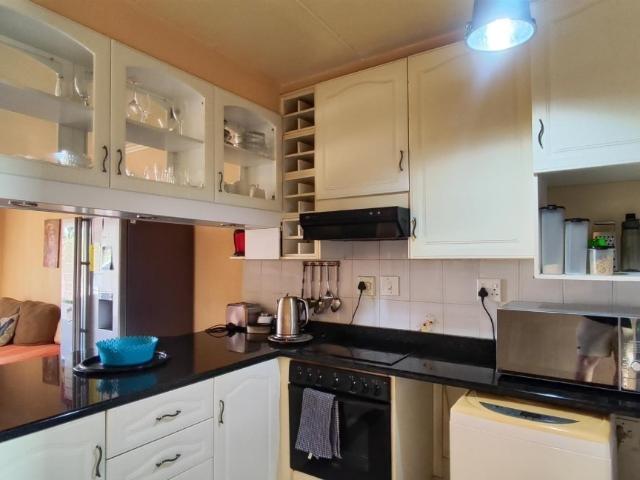 3 Bedroom Townhouse For Sale in Randhart