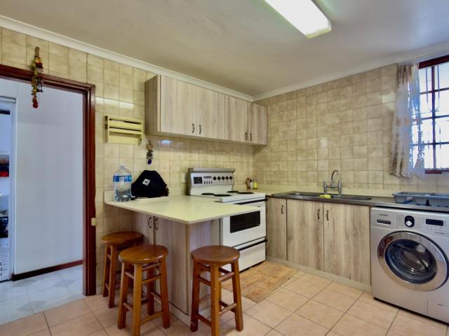 3 Bedroom Townhouse For Sale in Reservoir Hills