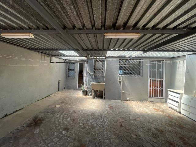 3 Bedroom Townhouse For Sale in Ridgeway