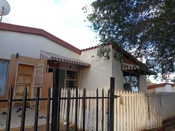 3 Bedroom Townhouse For Sale in Ridgeway