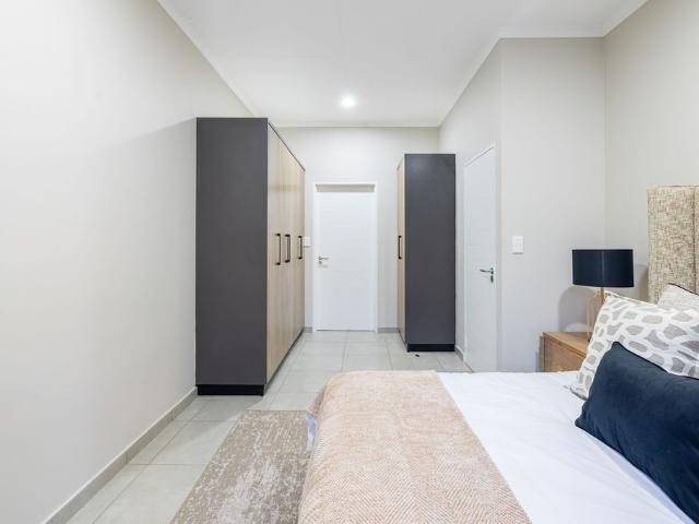 3 Bedroom Townhouse For Sale in Rietvalleirand