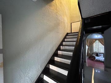 3 Bedroom Townhouse For Sale in Rosettenville