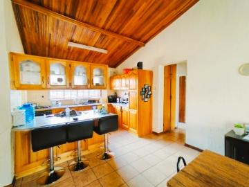 3 Bedroom Townhouse For Sale in Sterpark