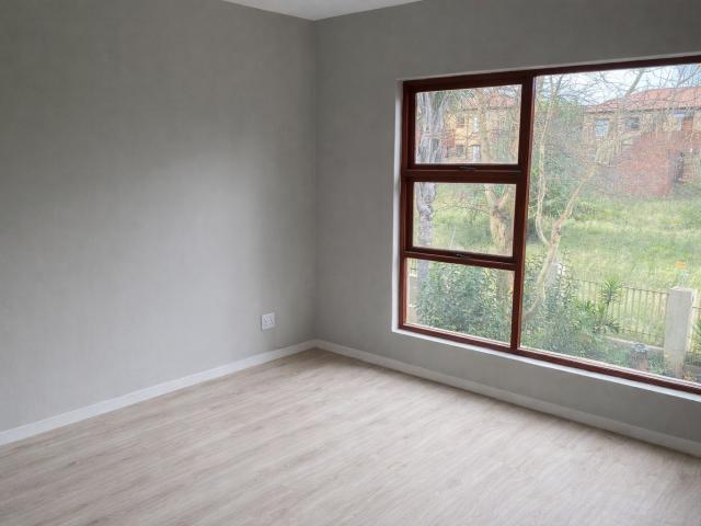 3 Bedroom Townhouse For Sale in Sugar Bush Estate