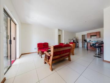 3 Bedroom Townhouse For Sale in Sunnyrock