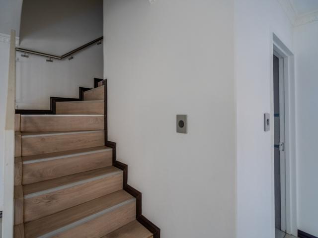 3 Bedroom Townhouse For Sale in Sydenham