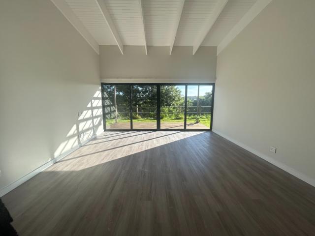 3 Bedroom Townhouse For Sale in Salt Rock