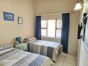 3 Bedroom Townhouse For Sale in Scottburgh Central