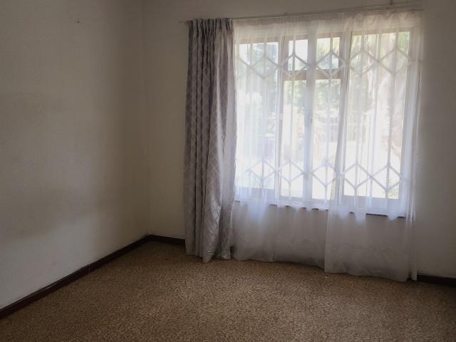 3 Bedroom Townhouse For Sale in Scottburgh South