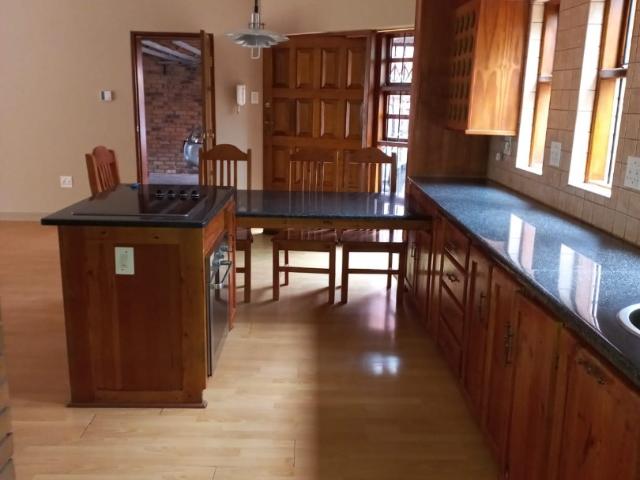3 Bedroom Townhouse For Sale in Secunda