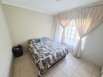 3 Bedroom Townhouse For Sale in Shelly Beach