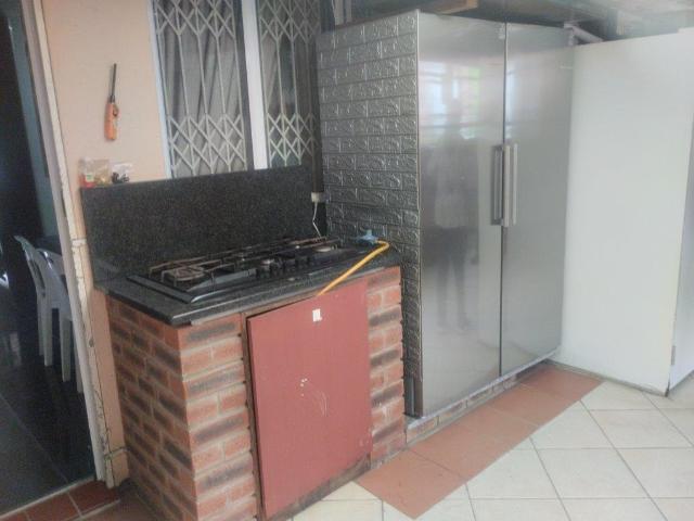 3 Bedroom Townhouse For Sale in Sherwood