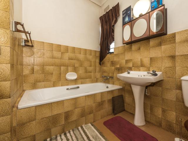 3 Bedroom Townhouse For Sale in Simmerfield