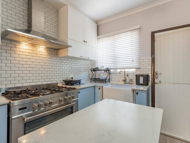 3 Bedroom Townhouse For Sale in Somerset Park