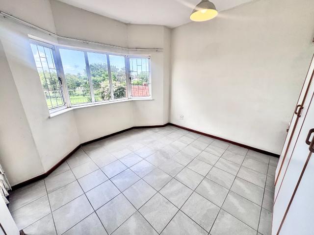 3 Bedroom Townhouse For Sale in South End
