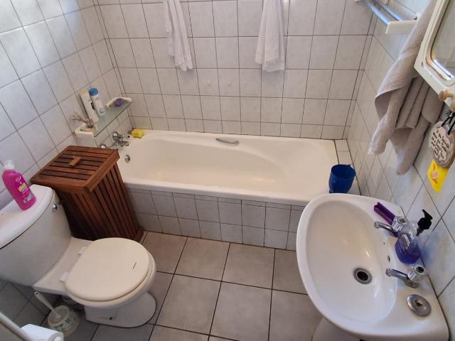 3 Bedroom Townhouse For Sale in Uvongo Beach
