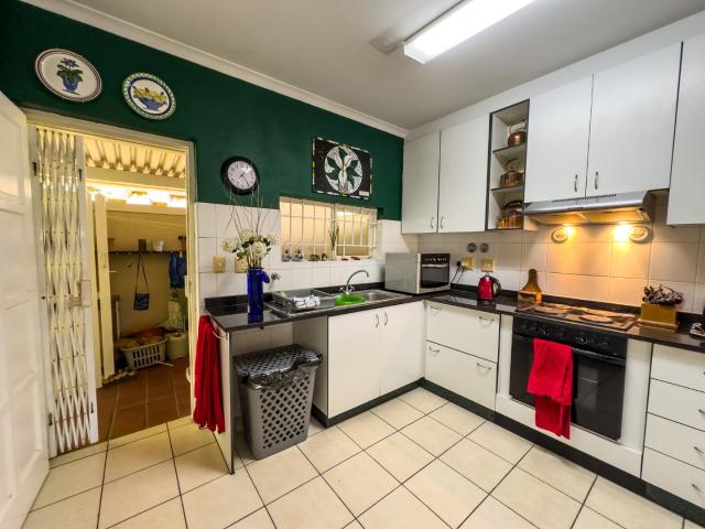 3 Bedroom Townhouse For Sale in Umgeni Park