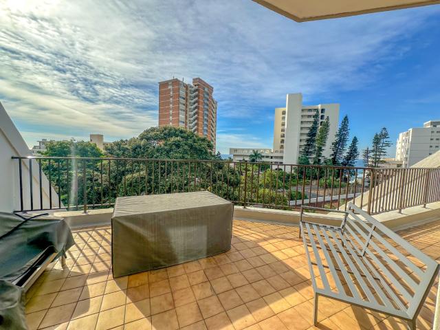 3 Bedroom Townhouse For Sale in Umhlanga Central