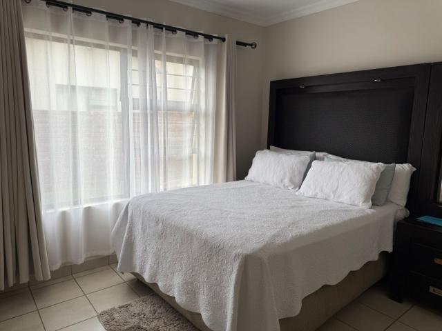 3 Bedroom Townhouse For Sale in Waterval East