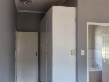 3 Bedroom Townhouse For Sale in Waterval East