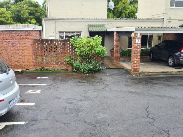 3 Bedroom Townhouse For Sale in Wembley