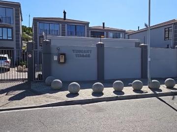 3 Bedroom Townhouse For Sale in West Beach