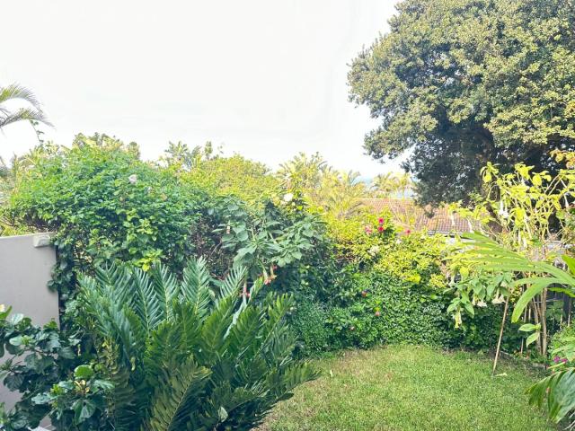 3 Bedroom Townhouse For Sale in Westbrook