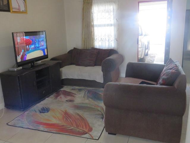 3 Bedroom Townhouse For Sale in Westhof